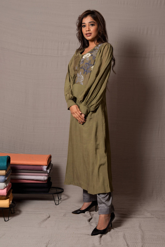 Gorgeous Green Circular Cut Puff Sleeves Kurta Set | AAS Couture