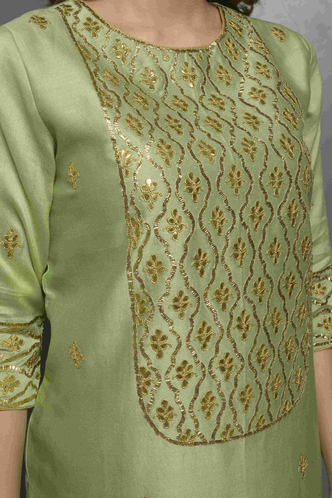 Traditional Attire: Gota Patti Kurta AAS COUTURE