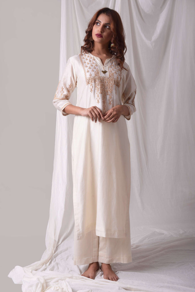 Zardozi Embellished Chanderi Kurta Set | AAS Couture 